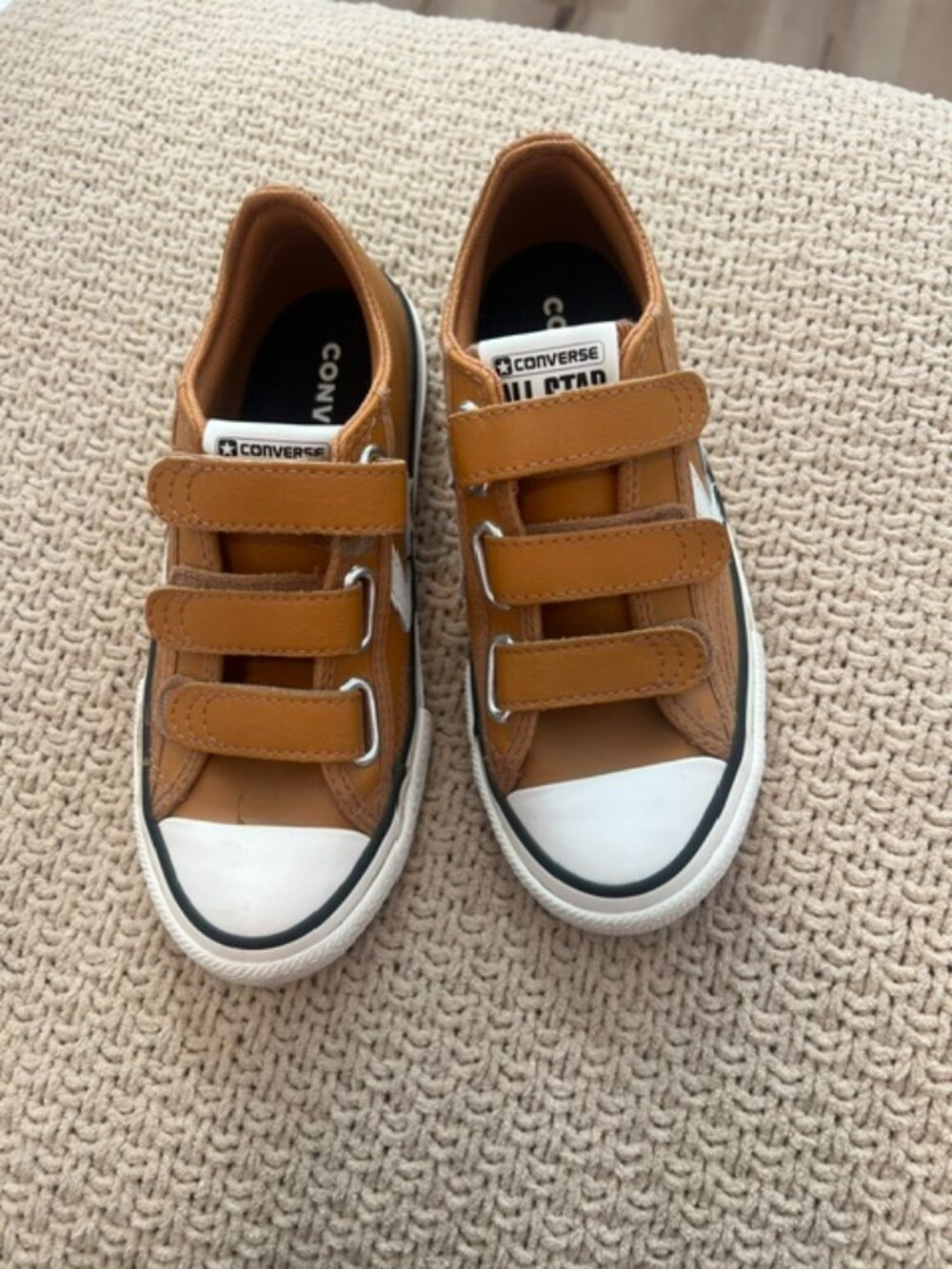 Kids' Star Player 76 3V Oxford Sneaker Converse Size US 13
